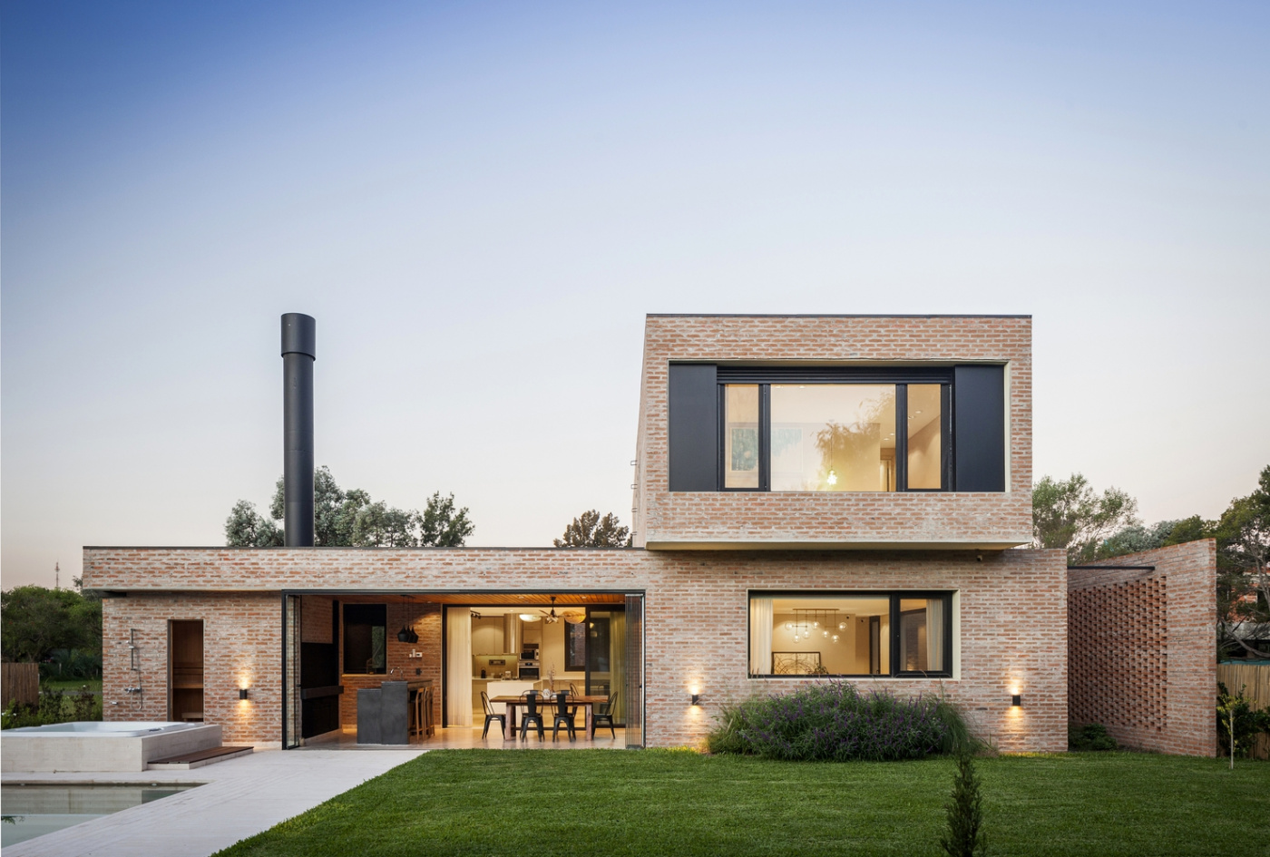 casa-brick-lattes-salinas-arquitectos_1.jpg